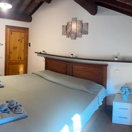 ゲストハウス La Mora トゥオーロ・スル・トラジメーノ